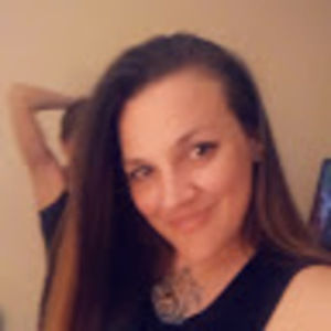 Meet your Posher, Lina